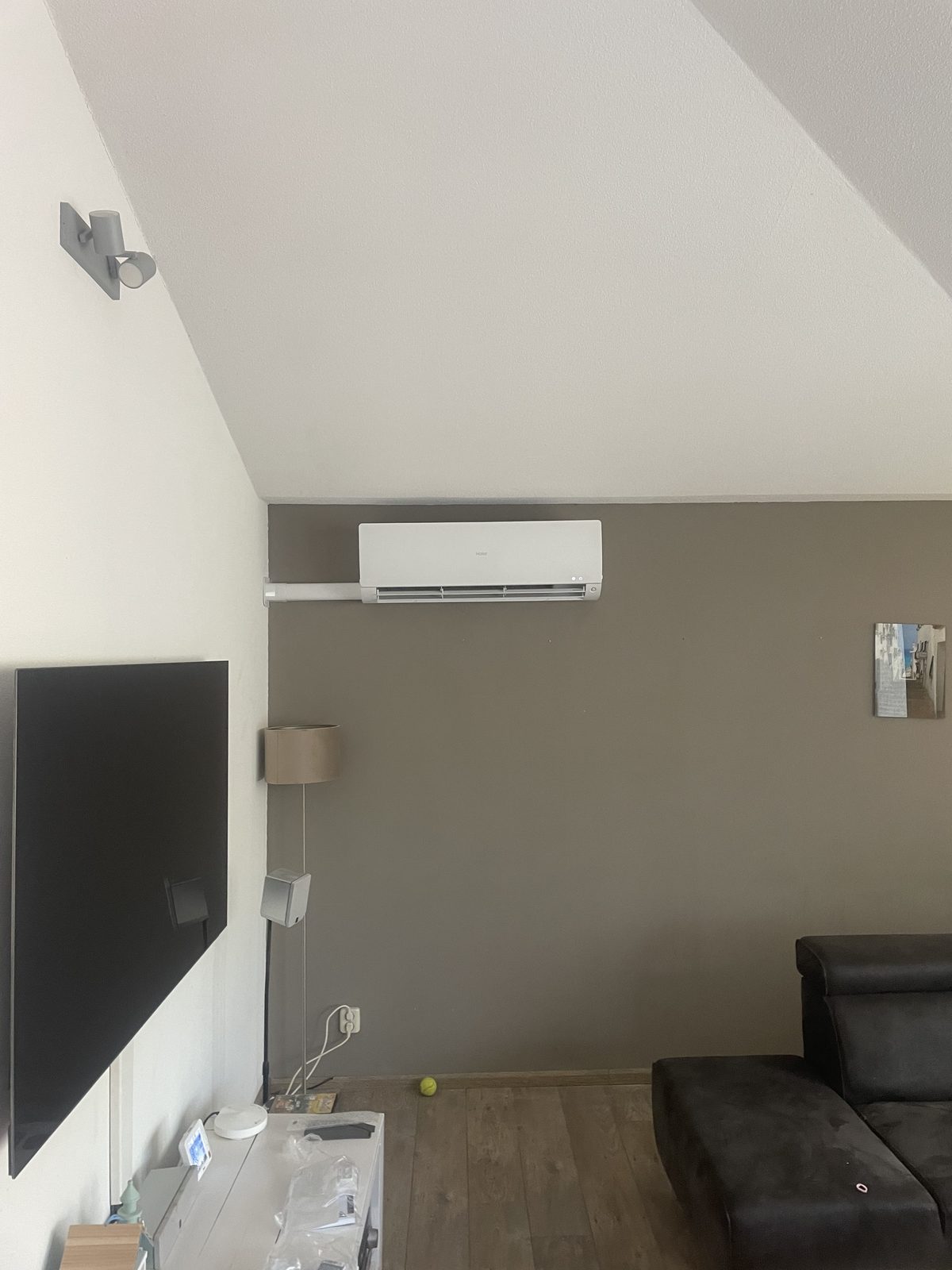 Airconditioning installatie woonkamer Den Helder